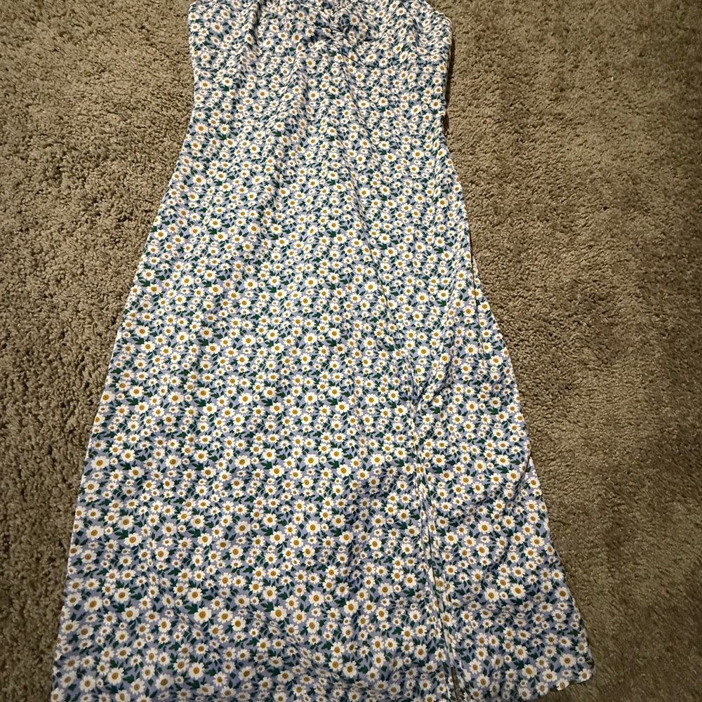 SHEIN White and Green Floral Top